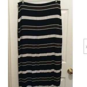 White House Black Market Skirts - White House Black Market Skirt XL Black Brown White House Black Market Skirts - White House Black Market Skirt XL Black Brown